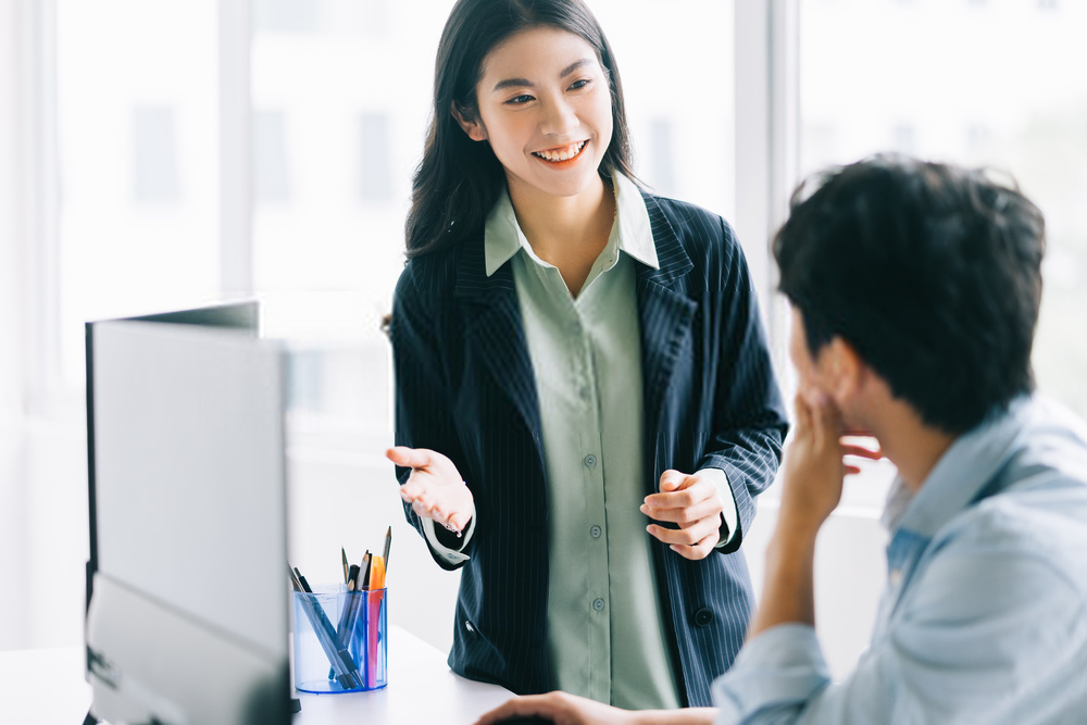 GUIDE TO RENTING A LAPTOP